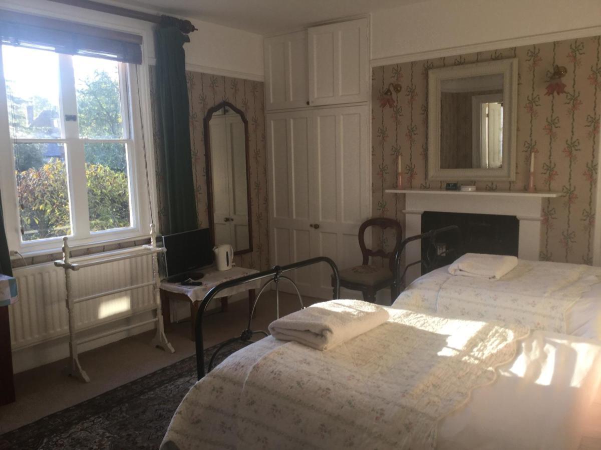 The Waltons Acomodação com café da manhã Dorking Quarto foto